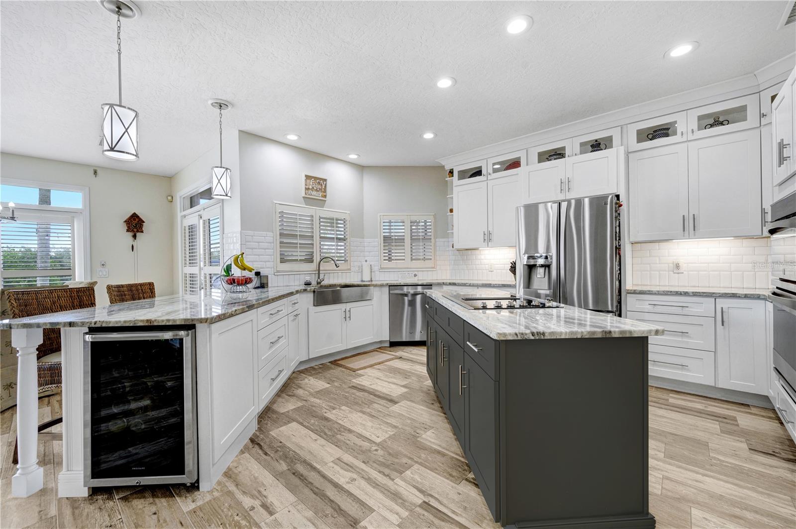 VILLA DE PALMAS SYKES COVE SEC 02 - Residential