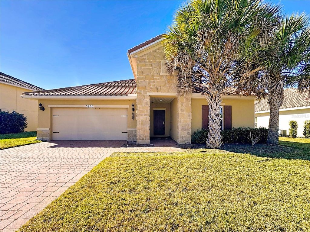 Photo of 3806 Carrick Bend Drive, Kissimmee, FL 34746 (MLS # O6375319)