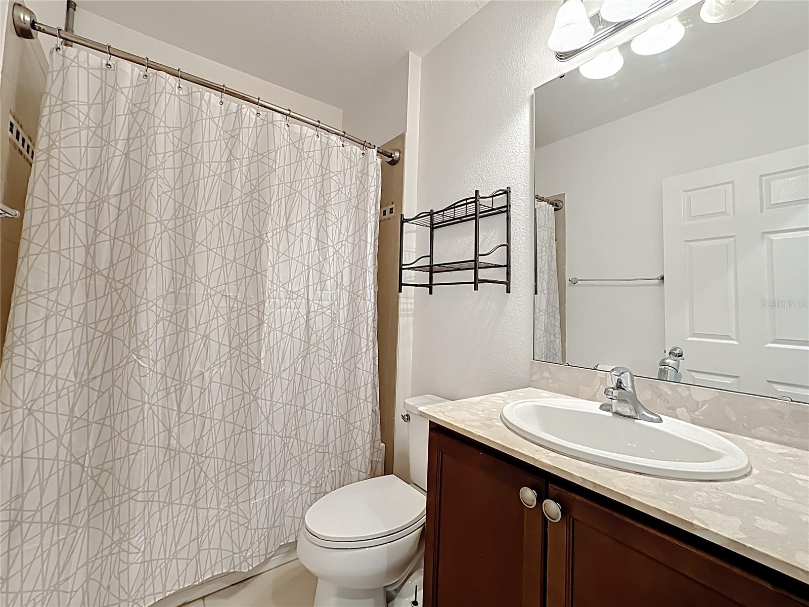 BELLALAGO PH 5J - Residential