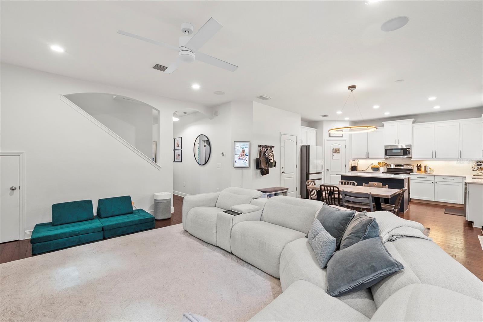 OAKELLARS - Residential