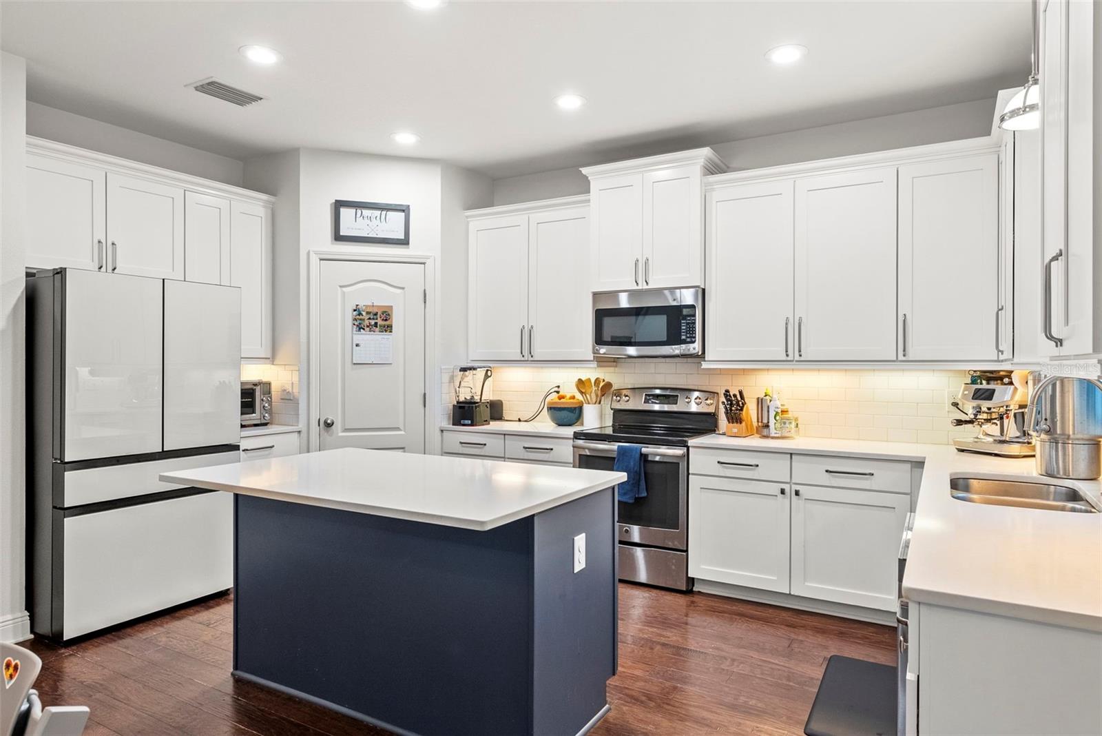 OAKELLARS - Residential