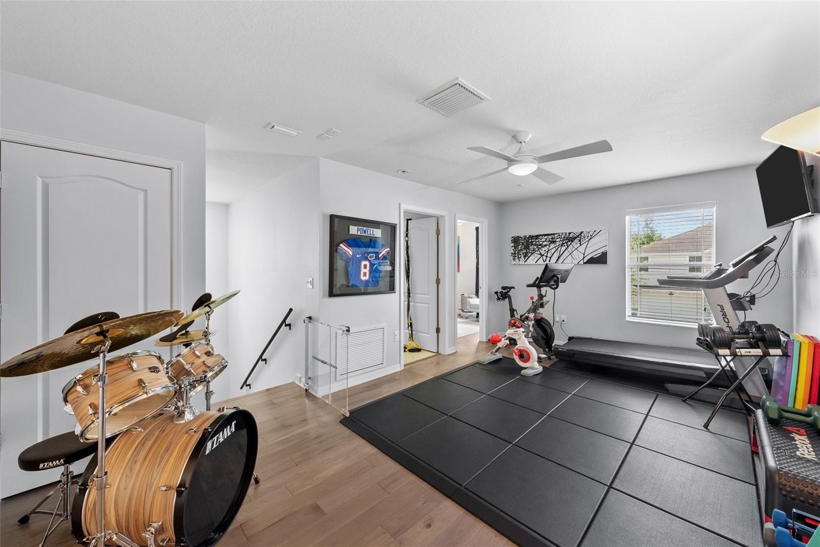 OAKELLARS - Residential