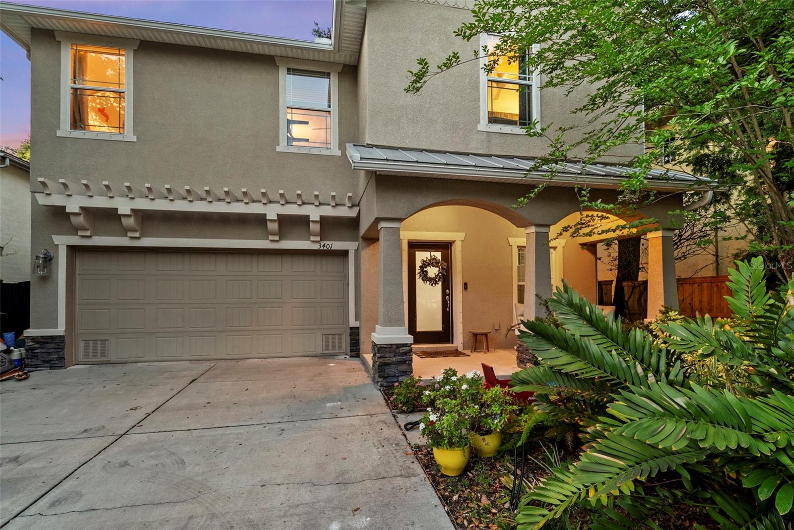 3401 W OAKELLAR AVENUE