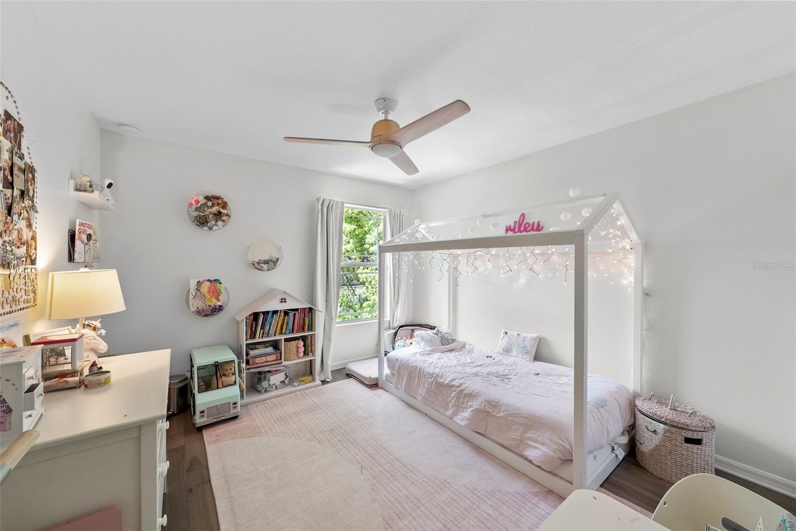 OAKELLARS - Residential