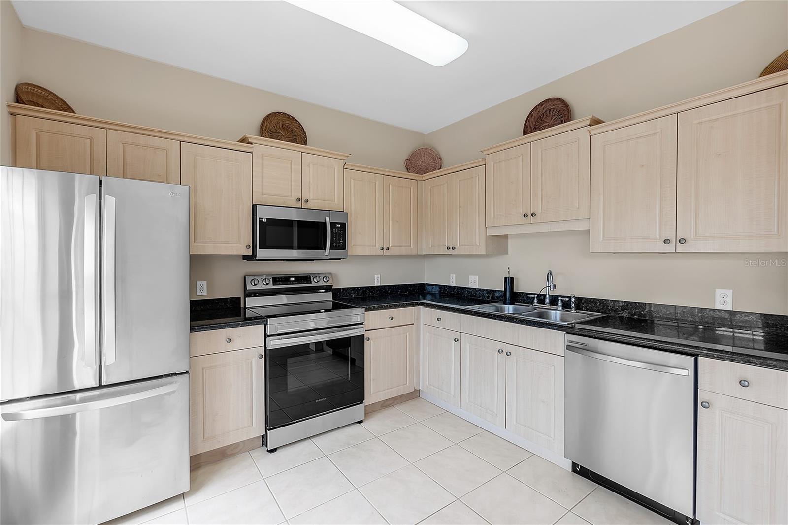 CAROLINA LANDINGS AT UNIVERSITY PLACE A - Residential