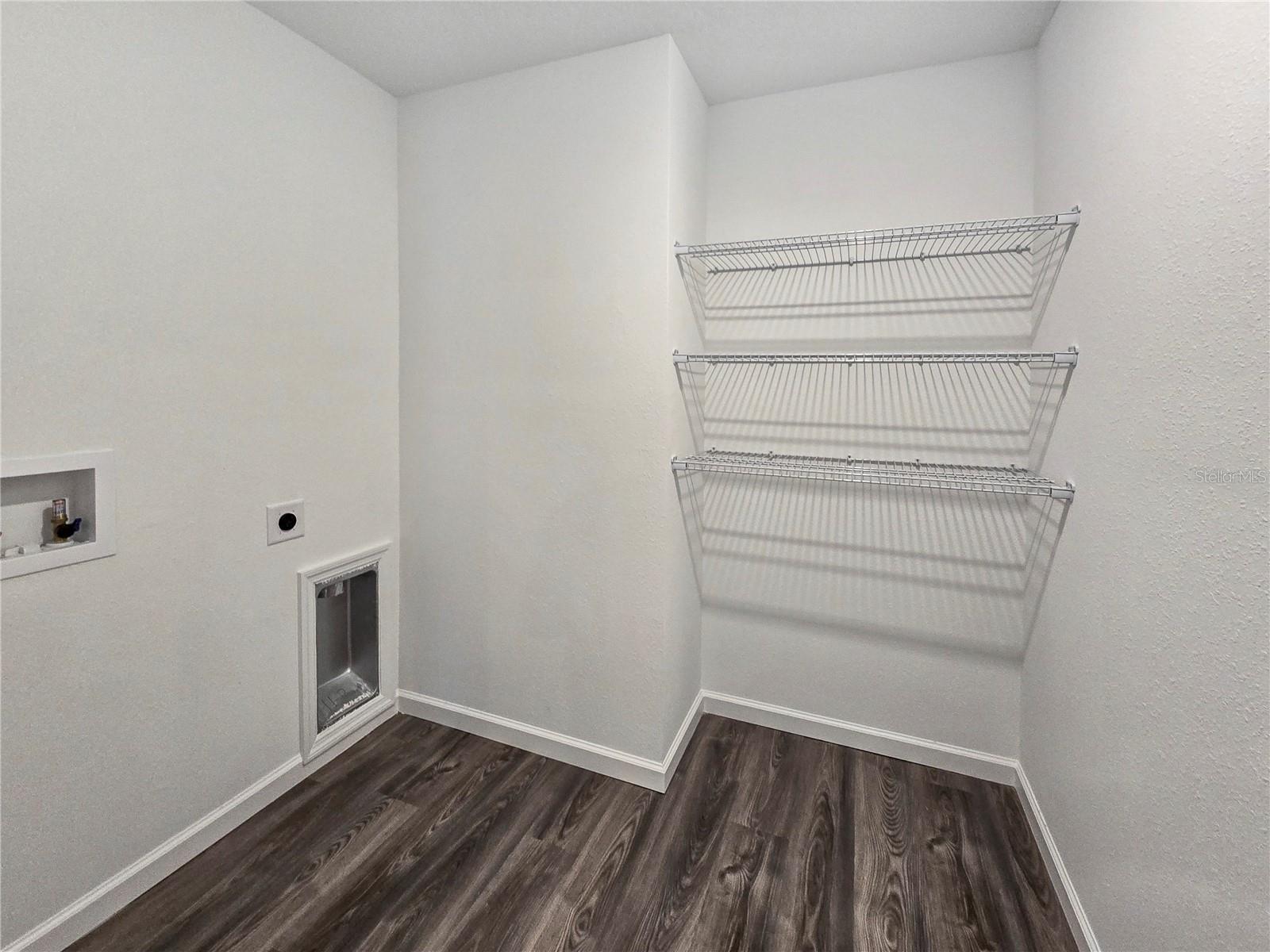 CITRUS SPGS UNIT 03 - Residential Lease