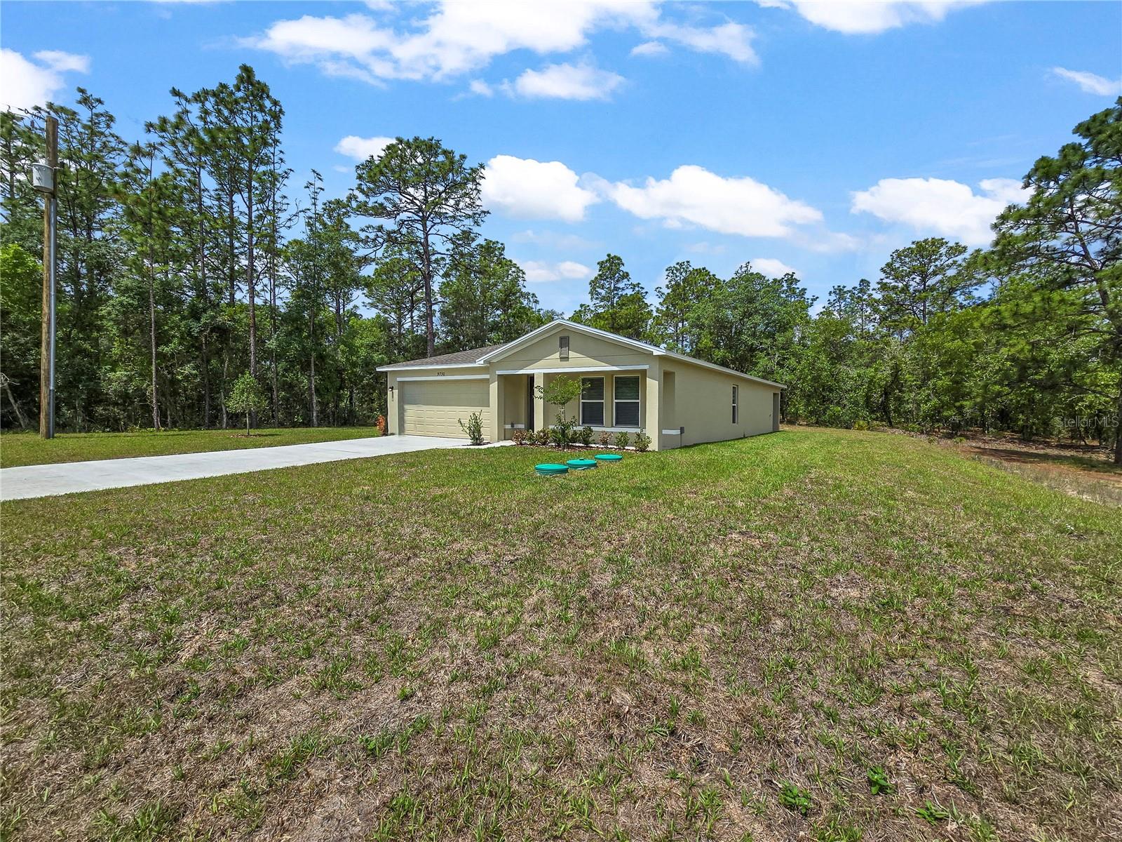 CITRUS SPGS UNIT 03 - Residential Lease