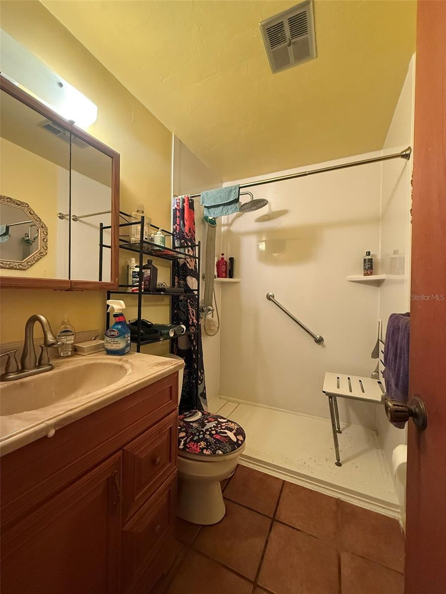 PINE MEADOWS - Residential