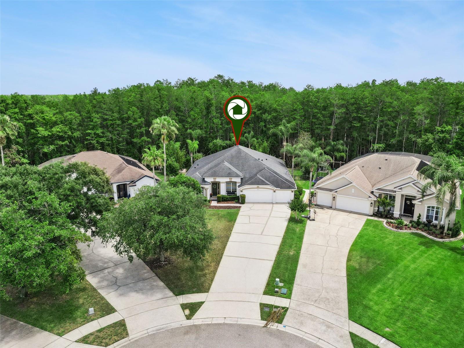 KINGS POINTE - Residential