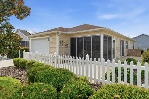 Tiny photo for 2003 Peaceful Place, The Villages, FL 32162 (MLS # G5114303)