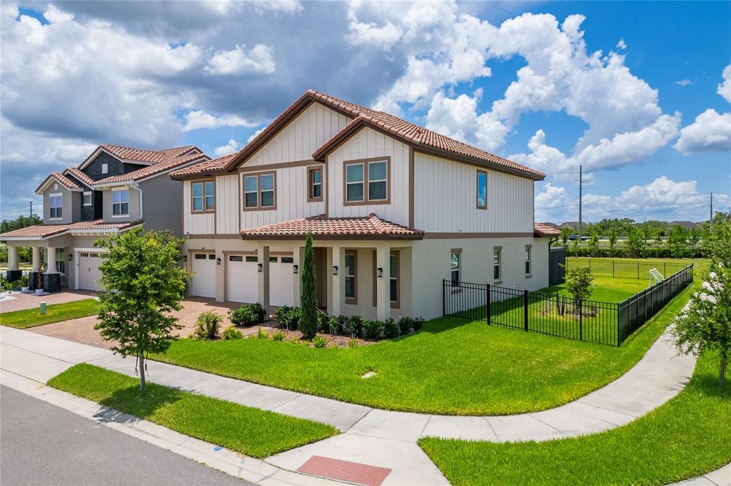 Photo of 13201 Aylesbury Street, Orlando, FL 32832 (MLS # S5150541)