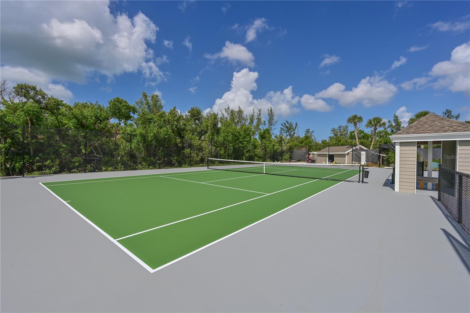 TIDY ISLAND PH III - Residential