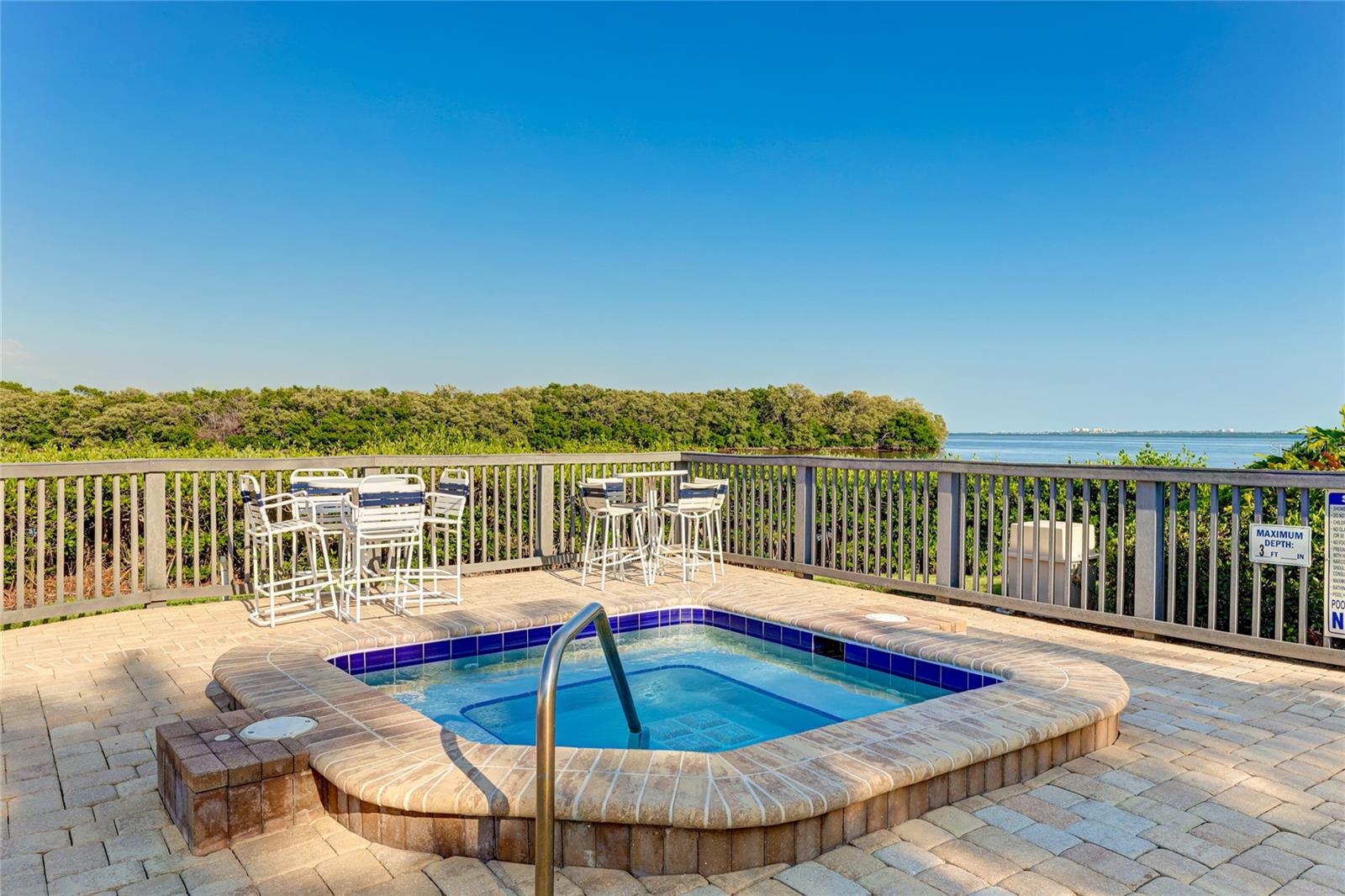 TIDY ISLAND PH III - Residential
