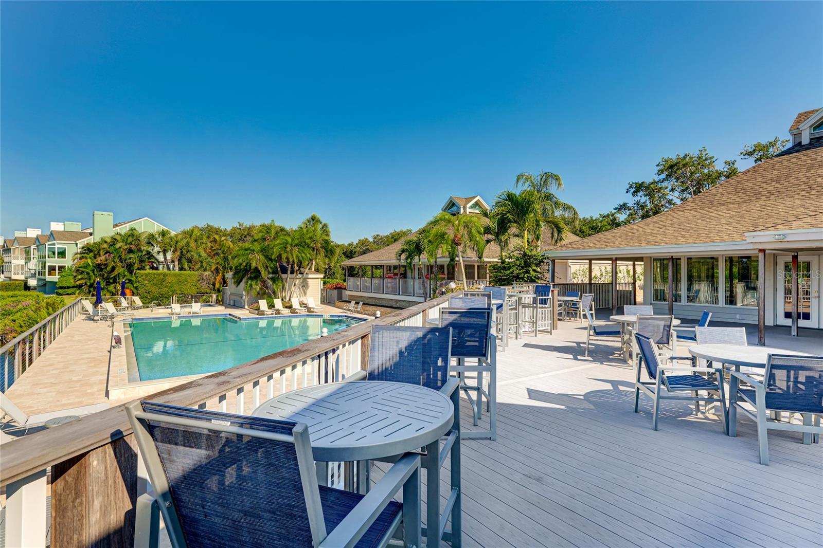TIDY ISLAND PH III - Residential