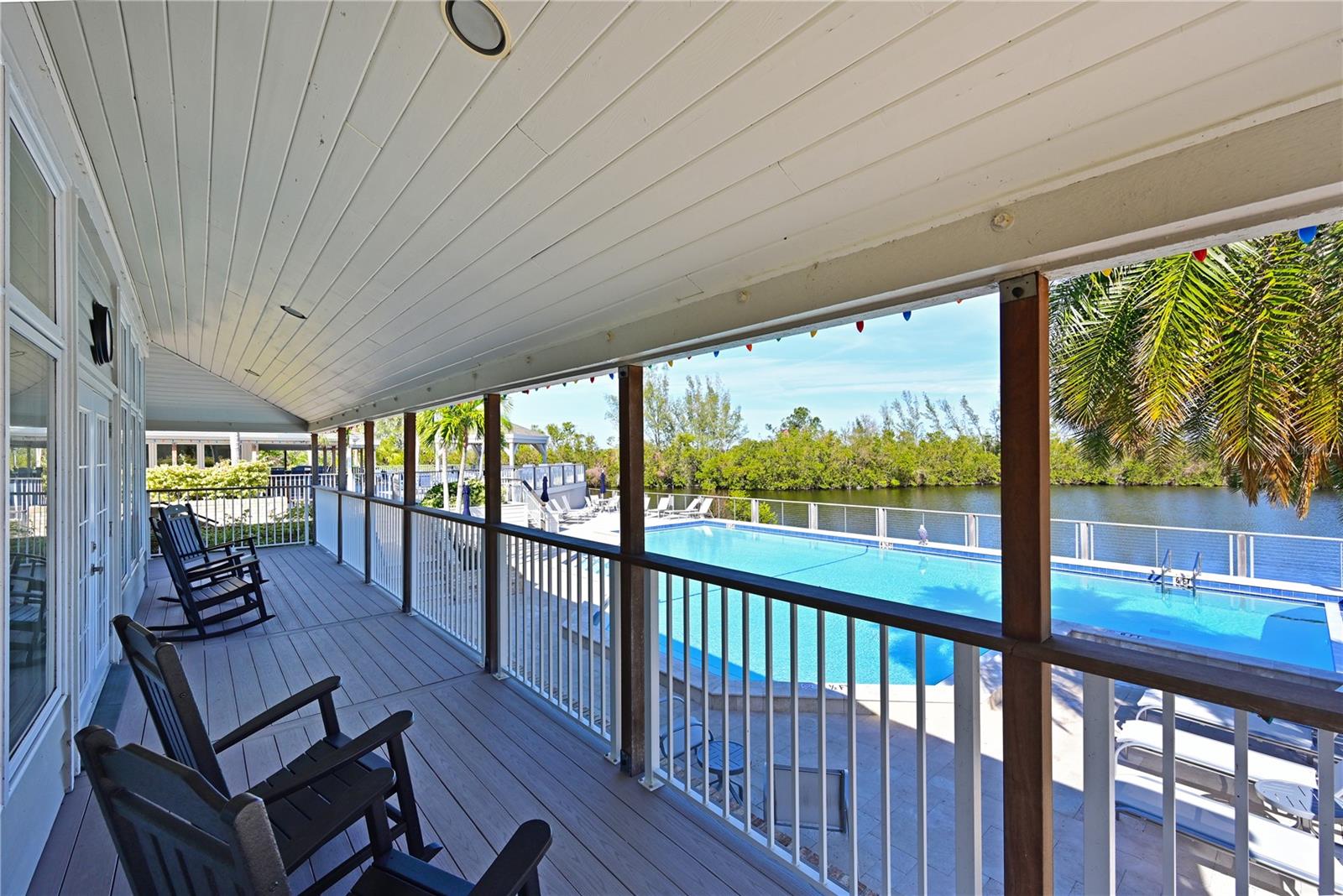 TIDY ISLAND PH III - Residential