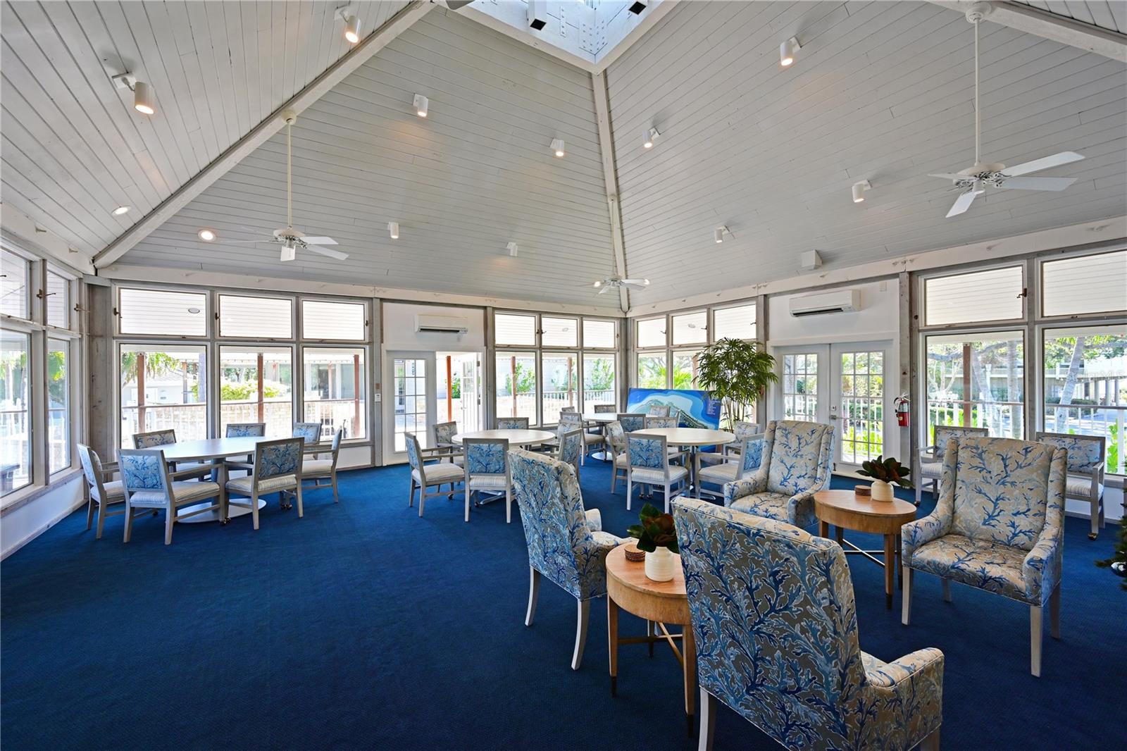 TIDY ISLAND PH III - Residential