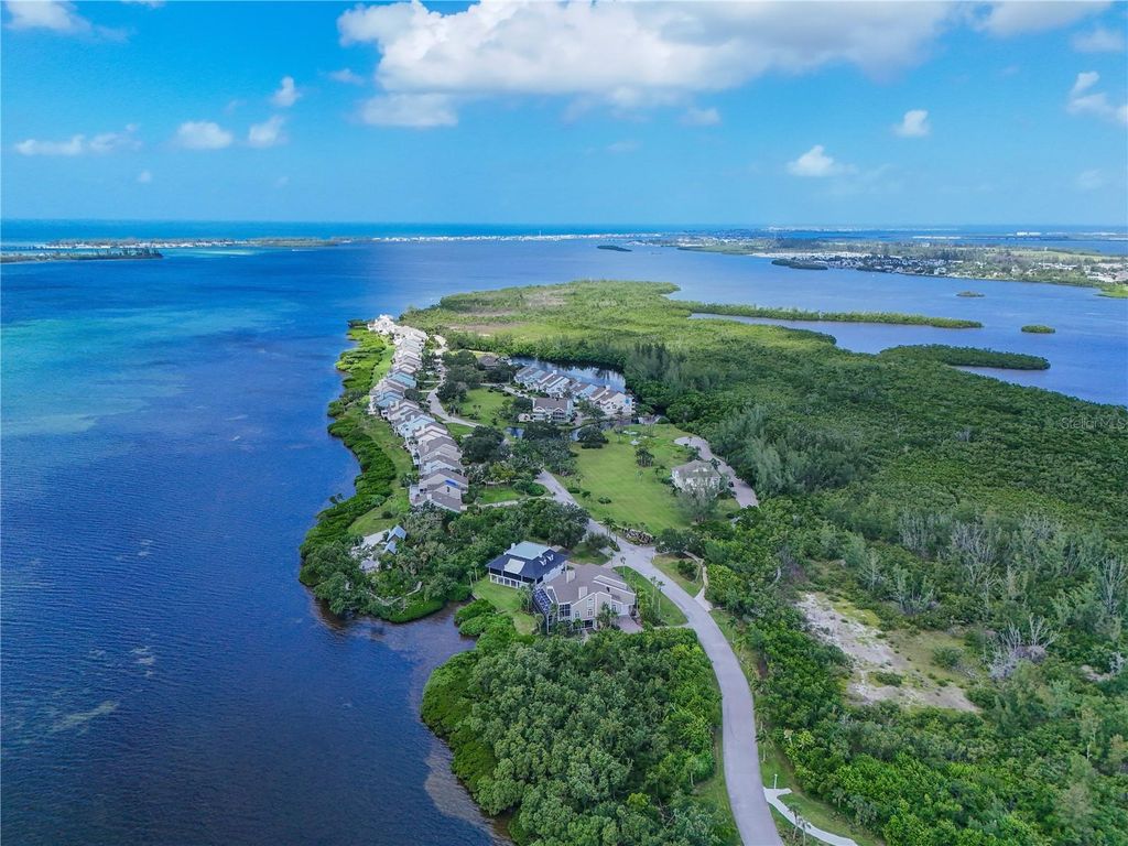 Photo of 114 Tidy Island Boulevard, Bradenton, FL 34210 (MLS # A4667180)