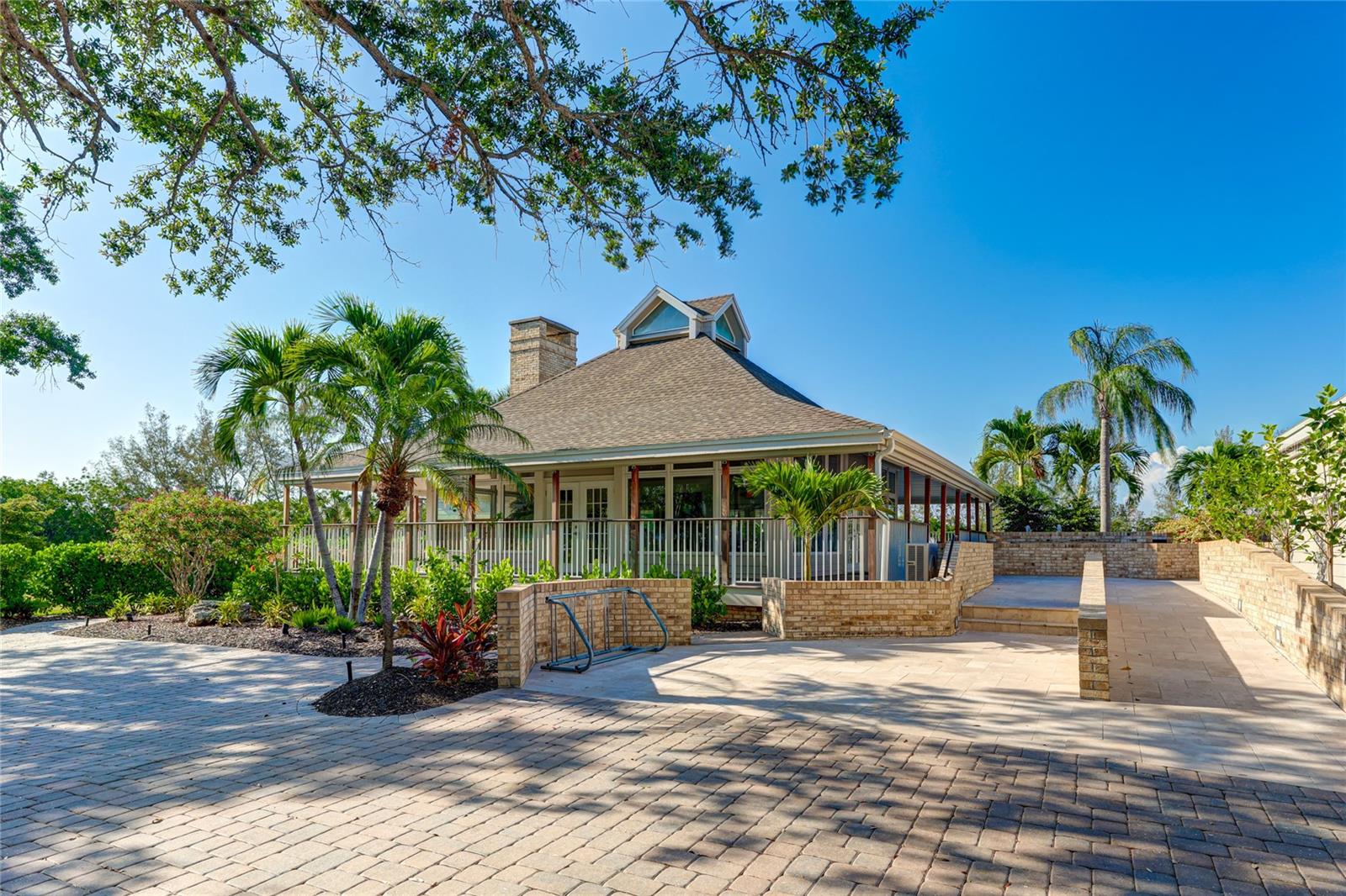 TIDY ISLAND PH III - Residential
