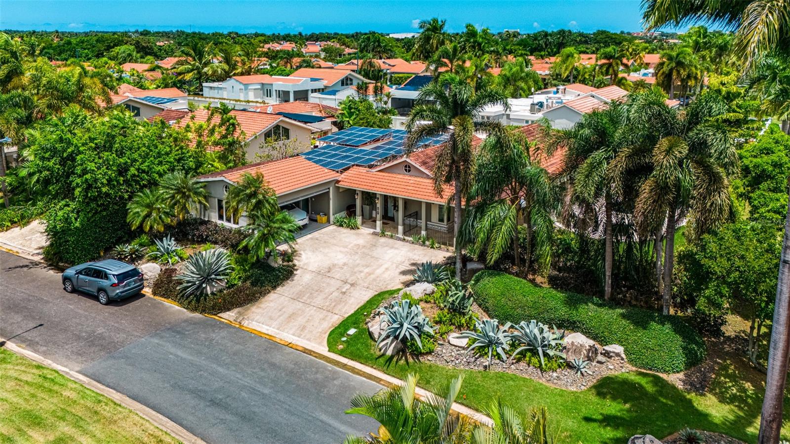 SABANERA DORADO - Residential