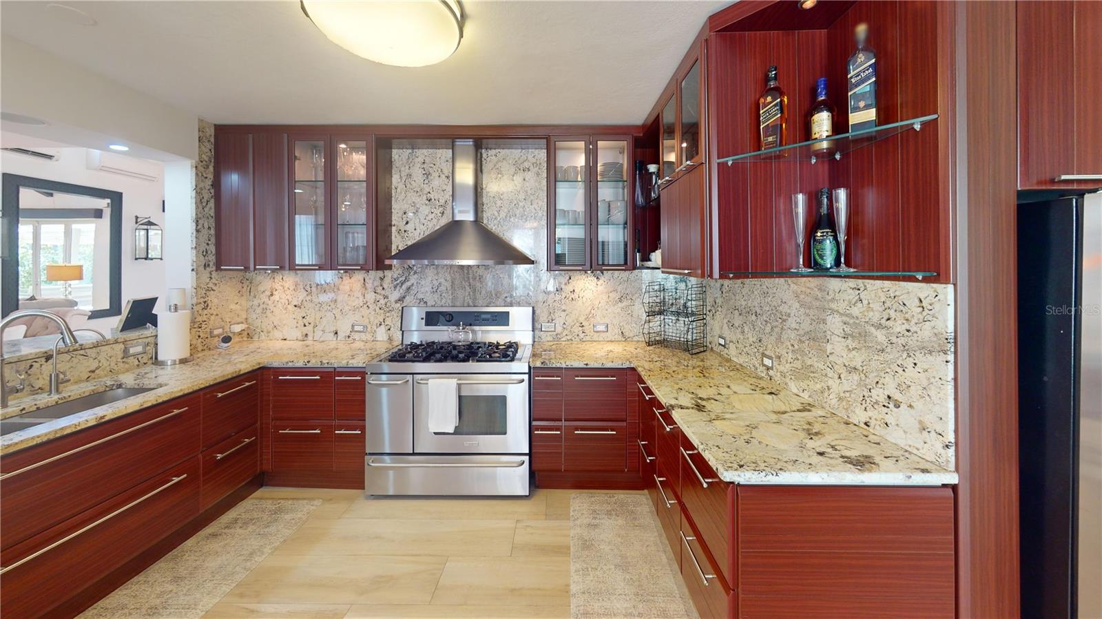 SABANERA DORADO - Residential