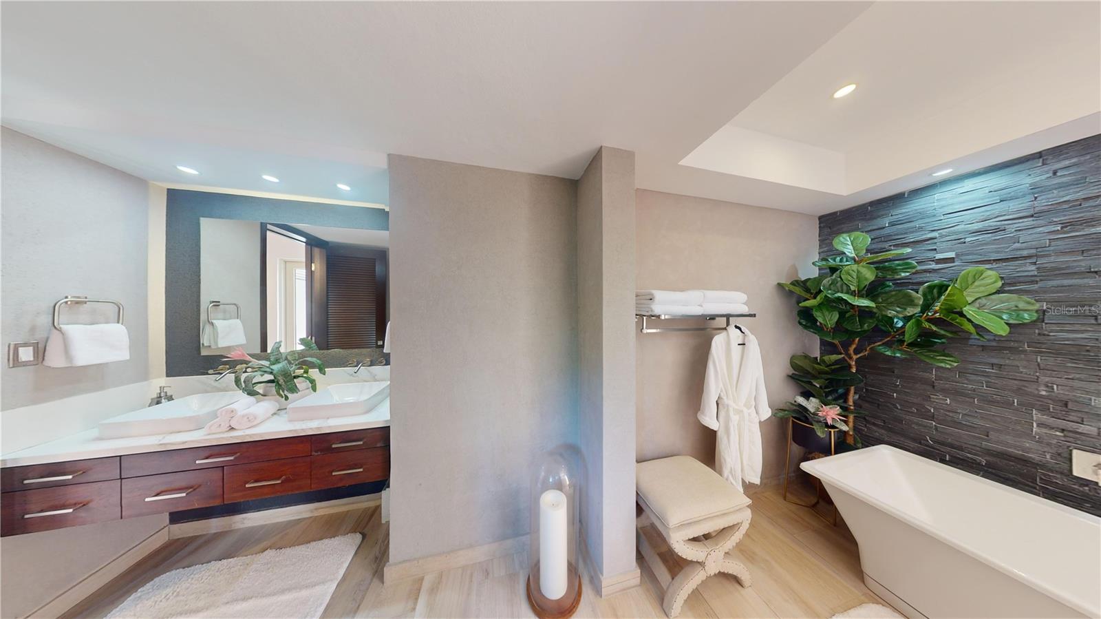 SABANERA DORADO - Residential