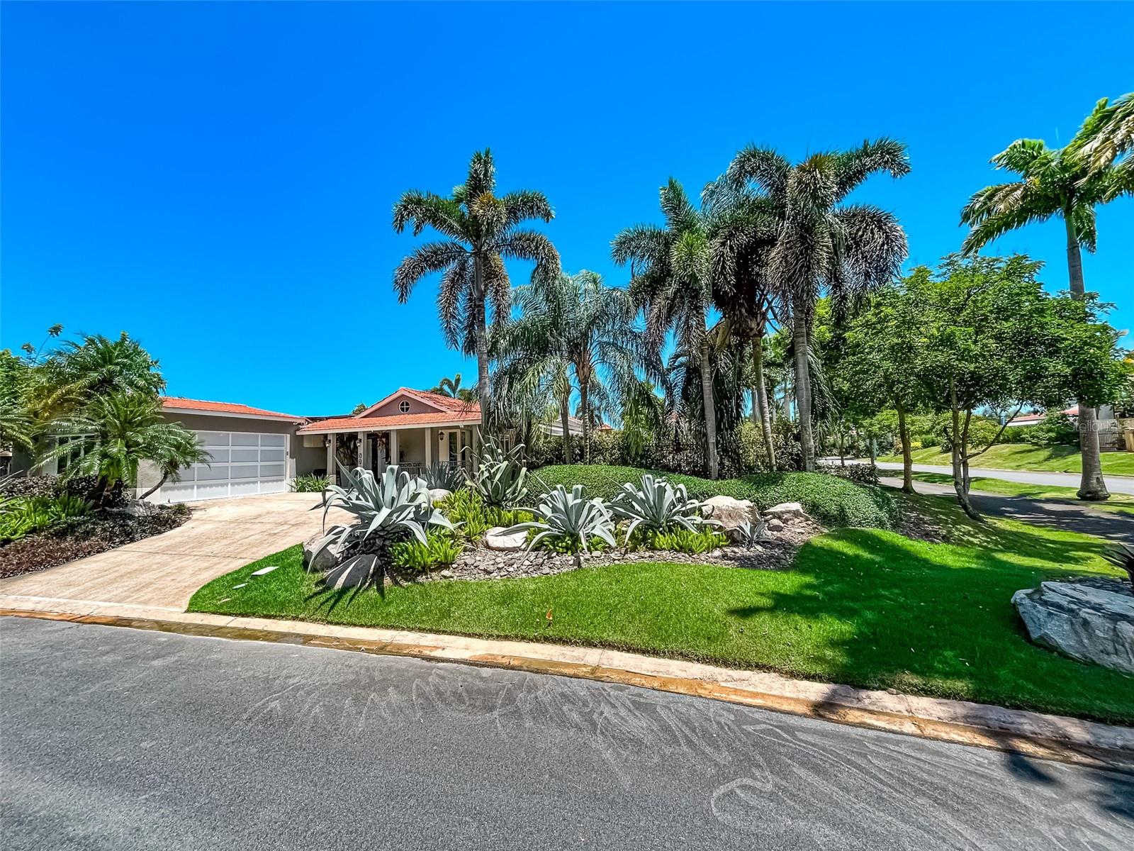 SABANERA DORADO - Residential