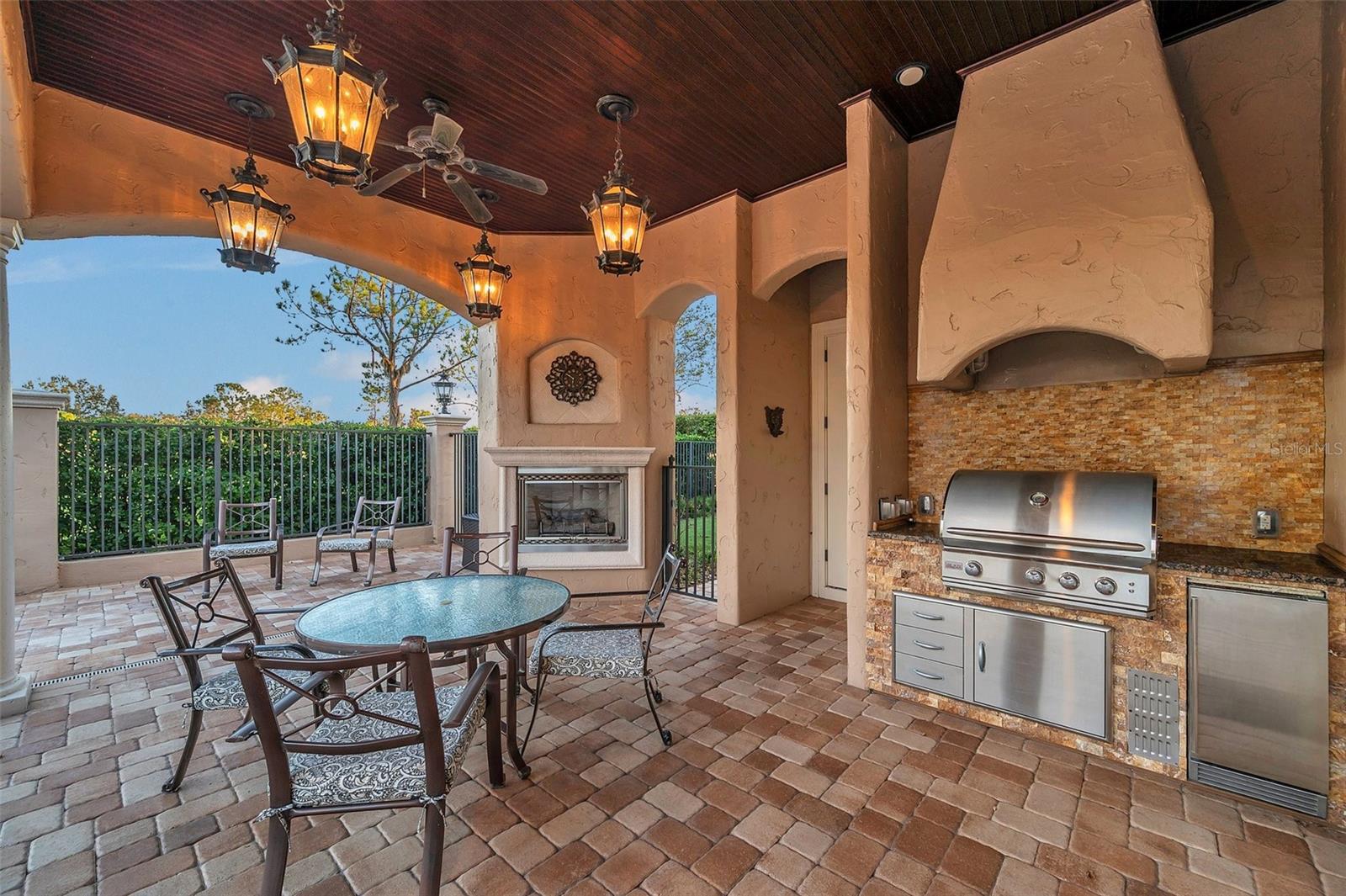 HIGHLANDS OF INNISBROOK - Residential