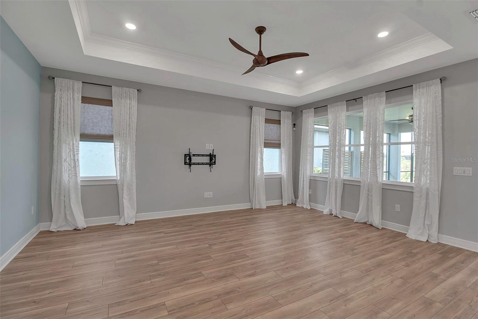 8724 OCEAN TIDES COVE