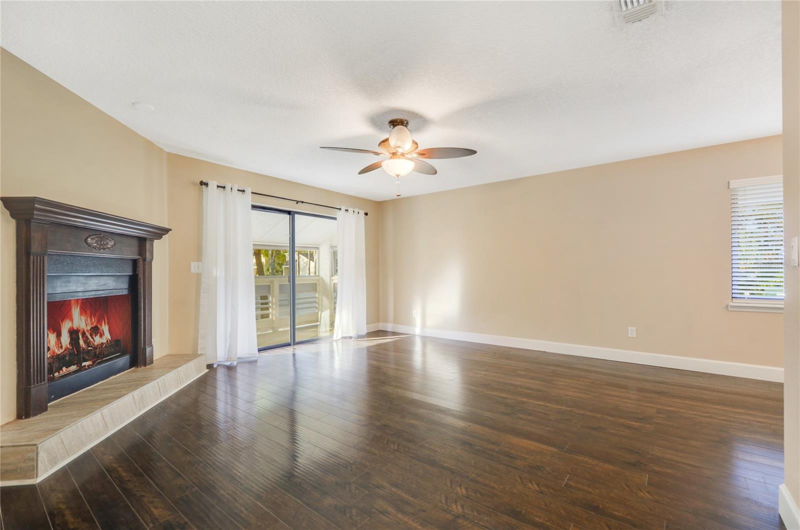 MONTGOMERY WOODS CONDO - Residential Lease