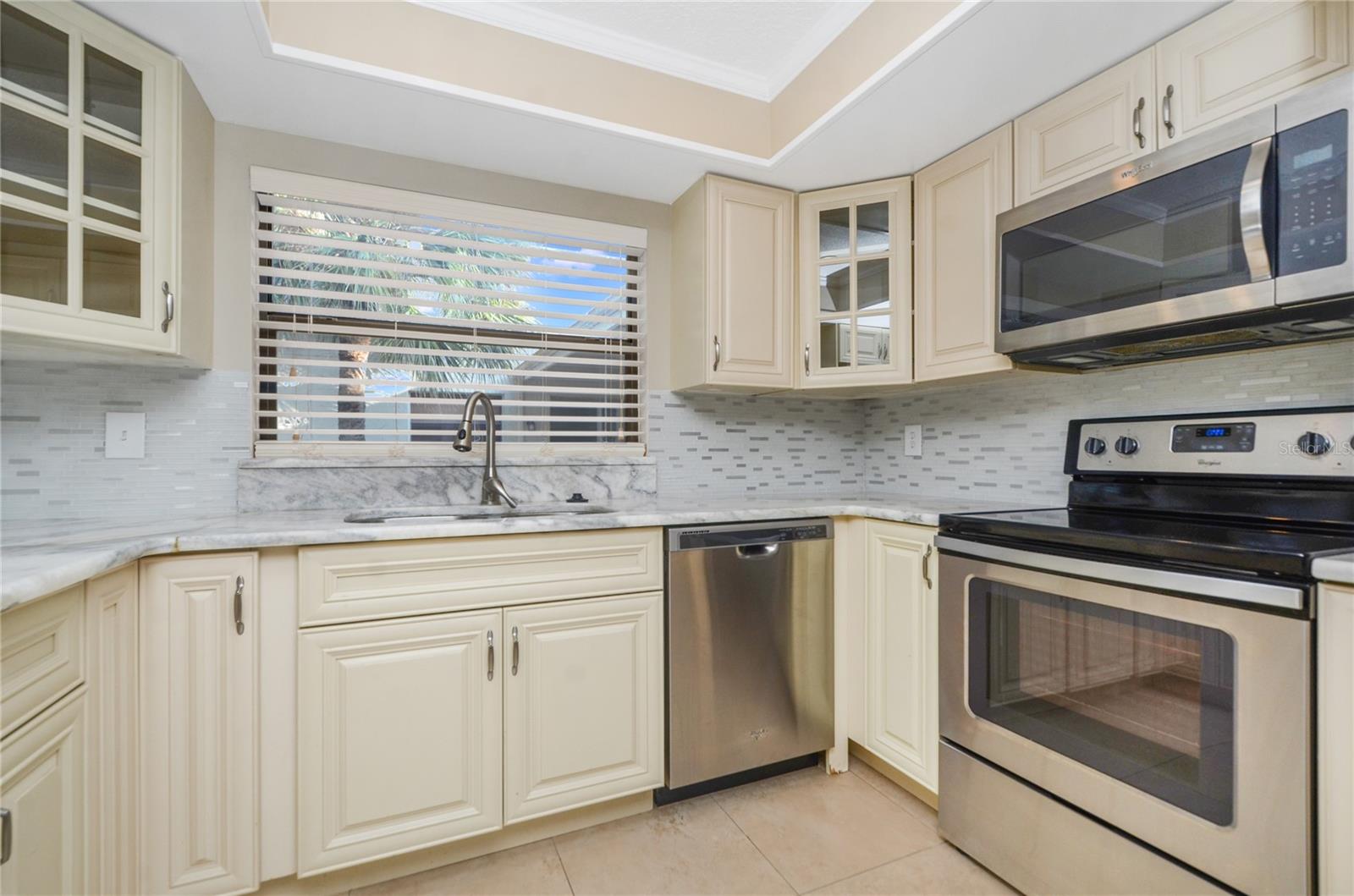 MONTGOMERY WOODS CONDO - Residential Lease