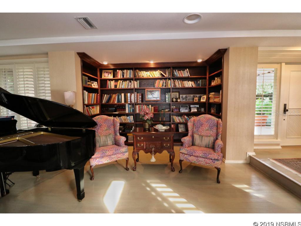 Newell & Carr Walker Grant - Residential