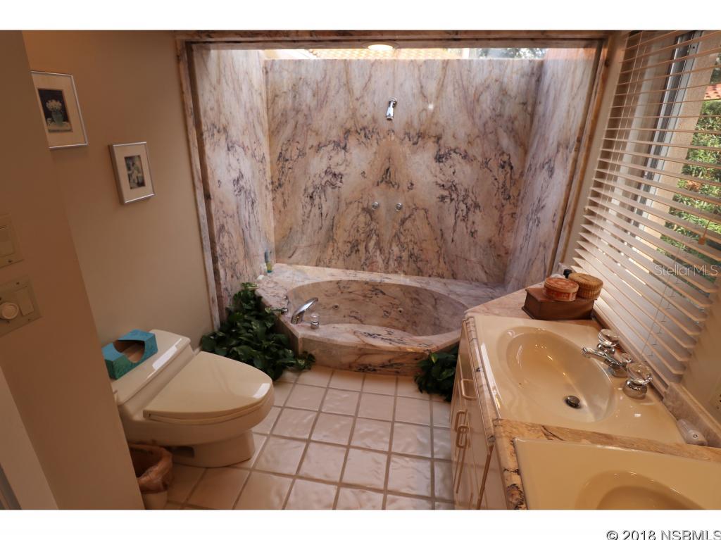 Newell & Carr Walker Grant - Residential