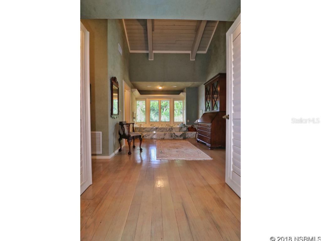 Newell & Carr Walker Grant - Residential