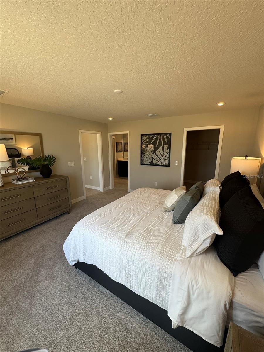 LAKE MATTIE PRESERVE ESTATES - Residential