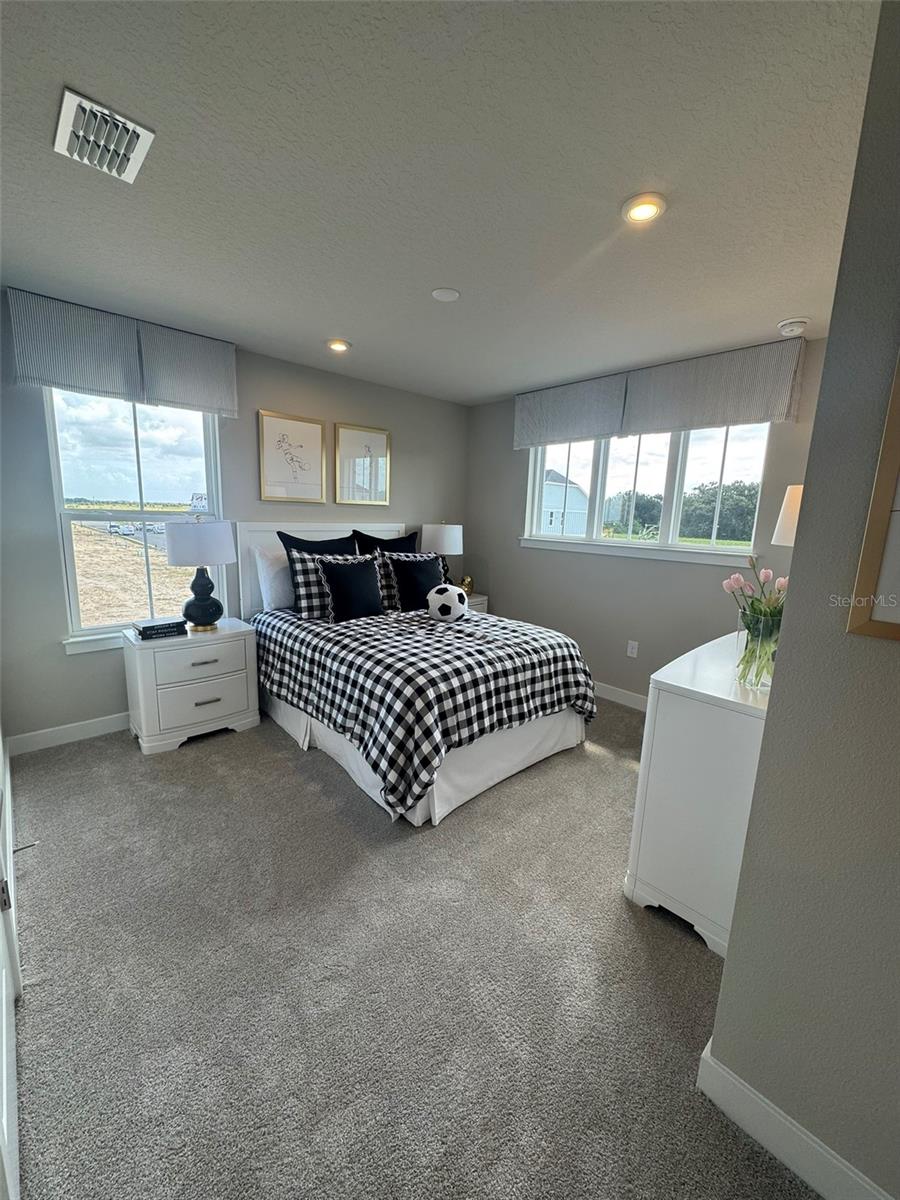 LAKE MATTIE PRESERVE ESTATES - Residential