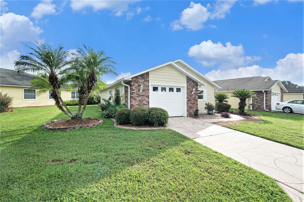 Photo of 37355 Derbyshire Drive, Zephyrhills, FL 33542 (MLS # O6344081)