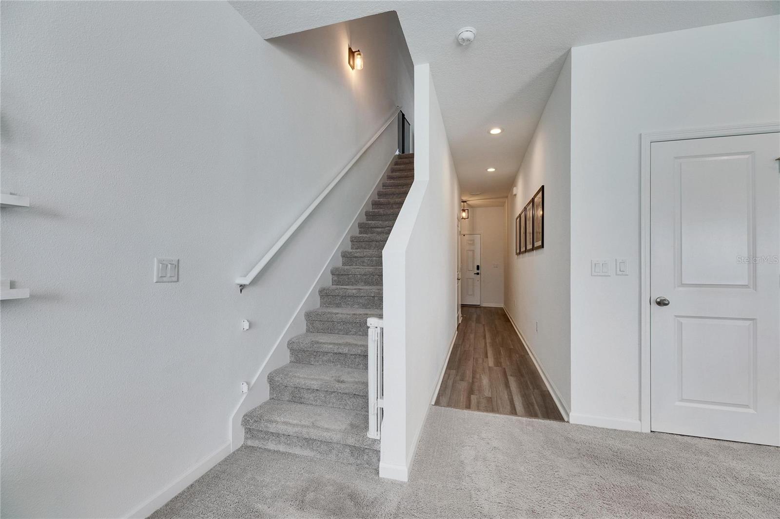 9008 WAXWING WAY