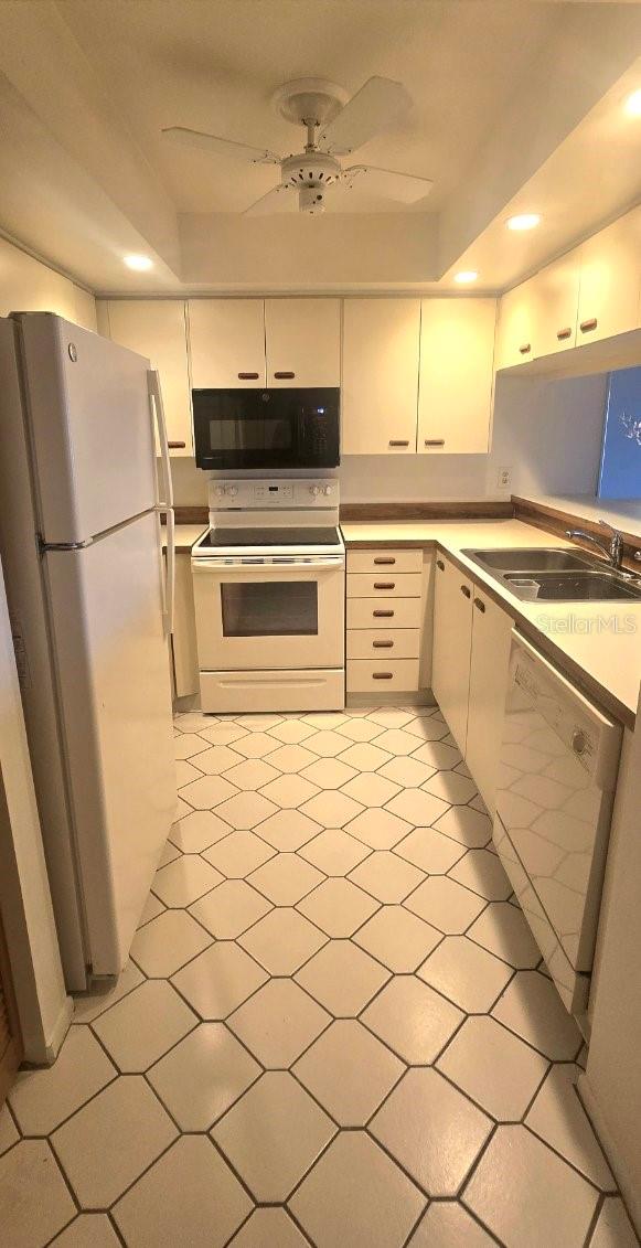 GREEN VIEW CONDO - Residential