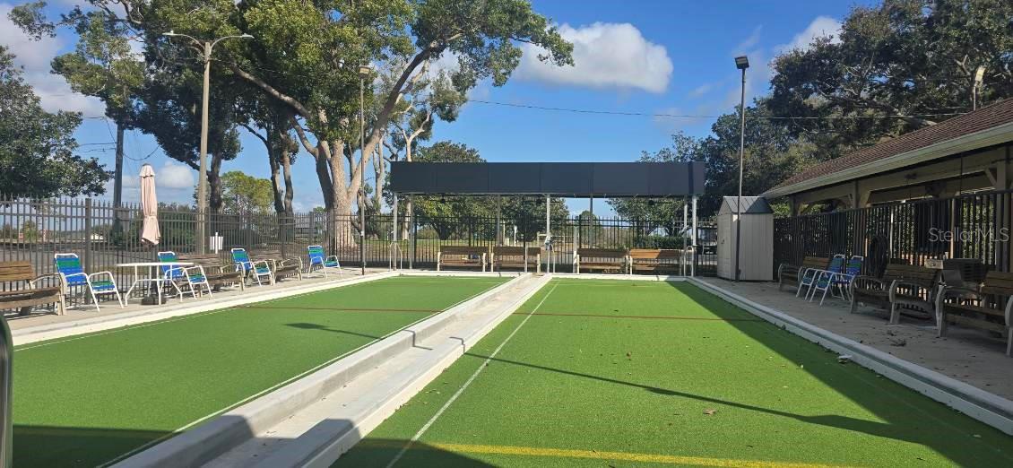 GREEN VIEW CONDO - Residential