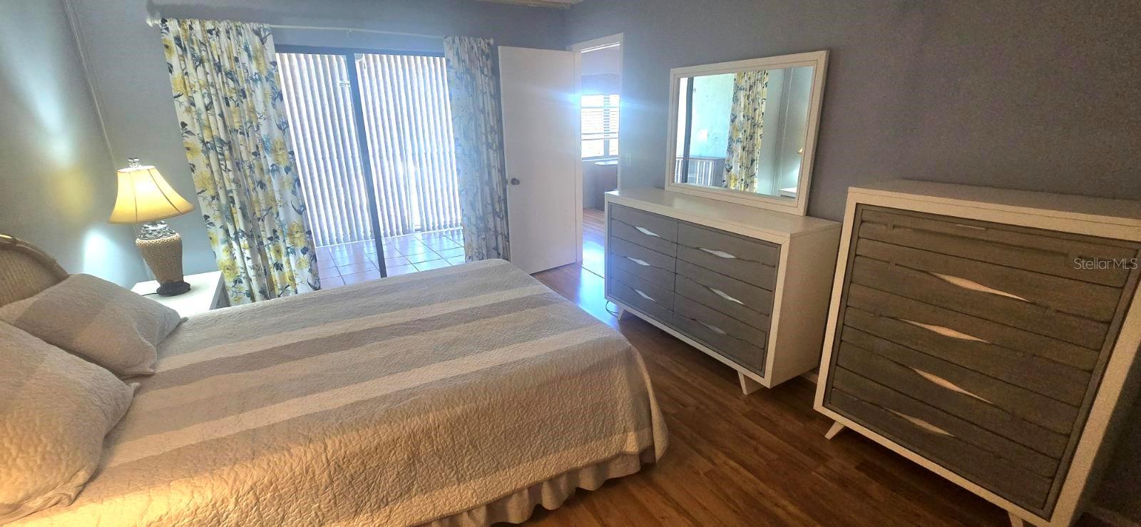 GREEN VIEW CONDO - Residential