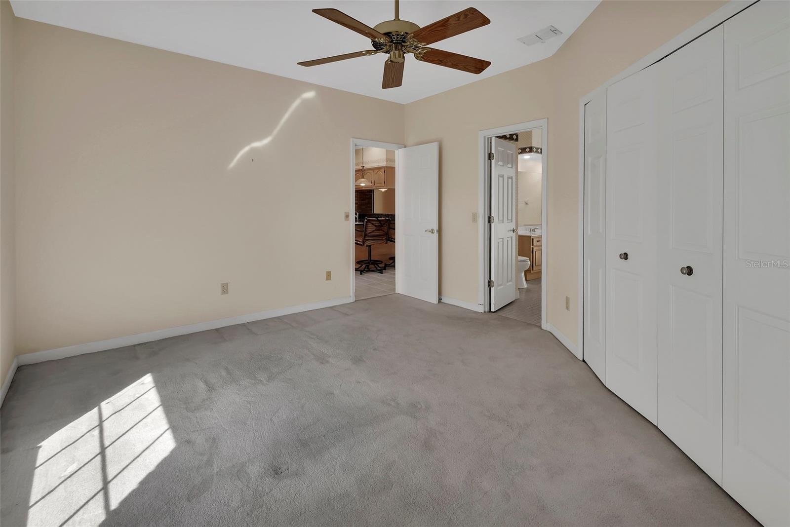 GOLF CLUB ESTATES CONDO - Residential