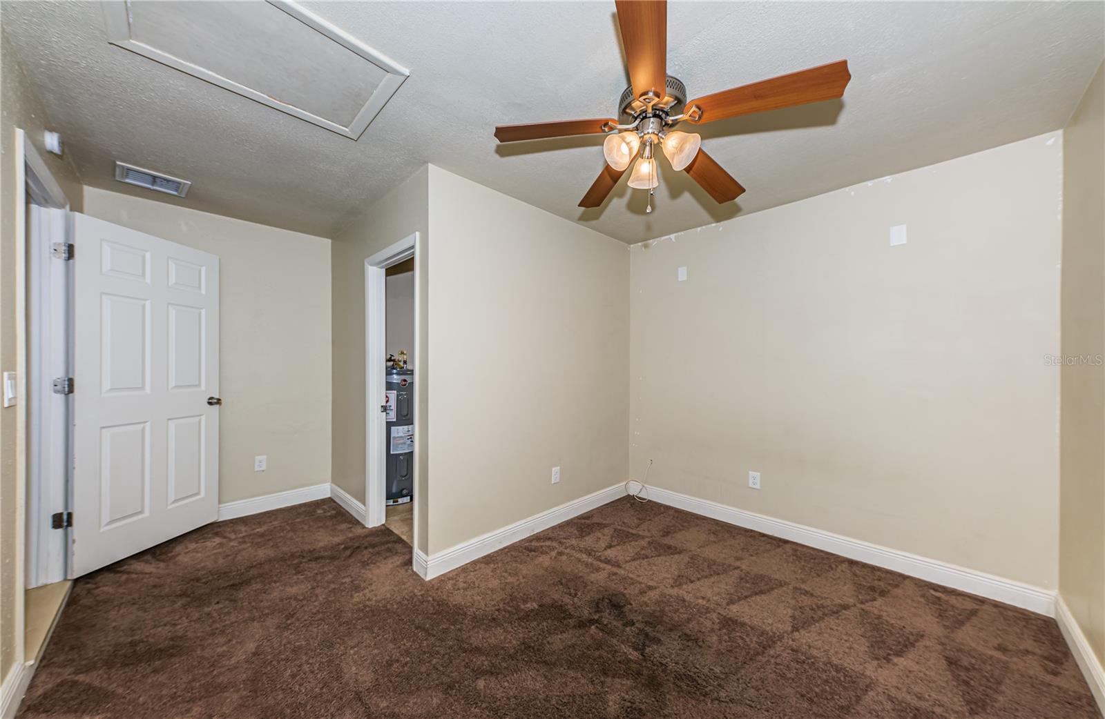 FLORAL VILLA PARK - Residential