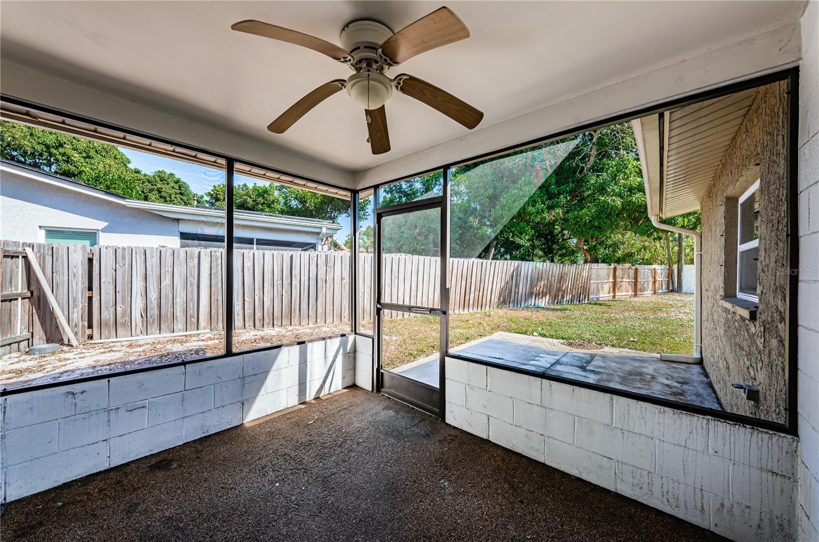 FLORAL VILLA PARK - Residential