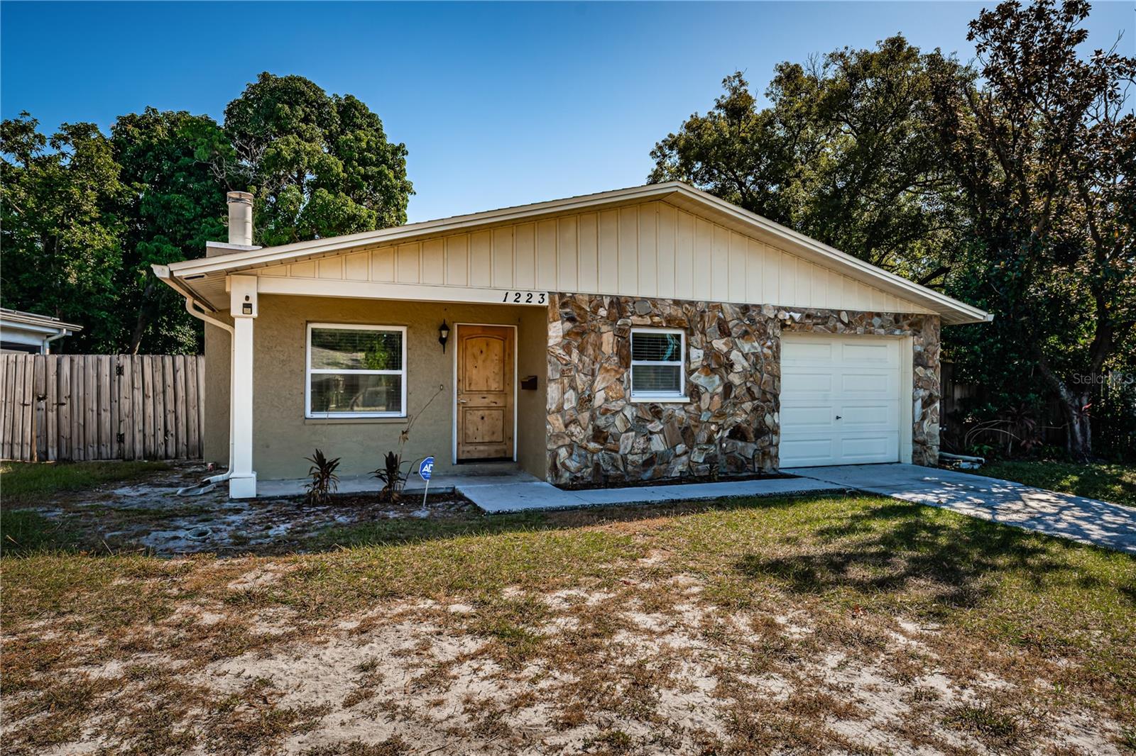 FLORAL VILLA PARK - Residential