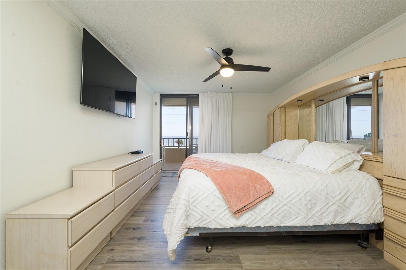 FAIRWIND SHORES CONDO - Residential