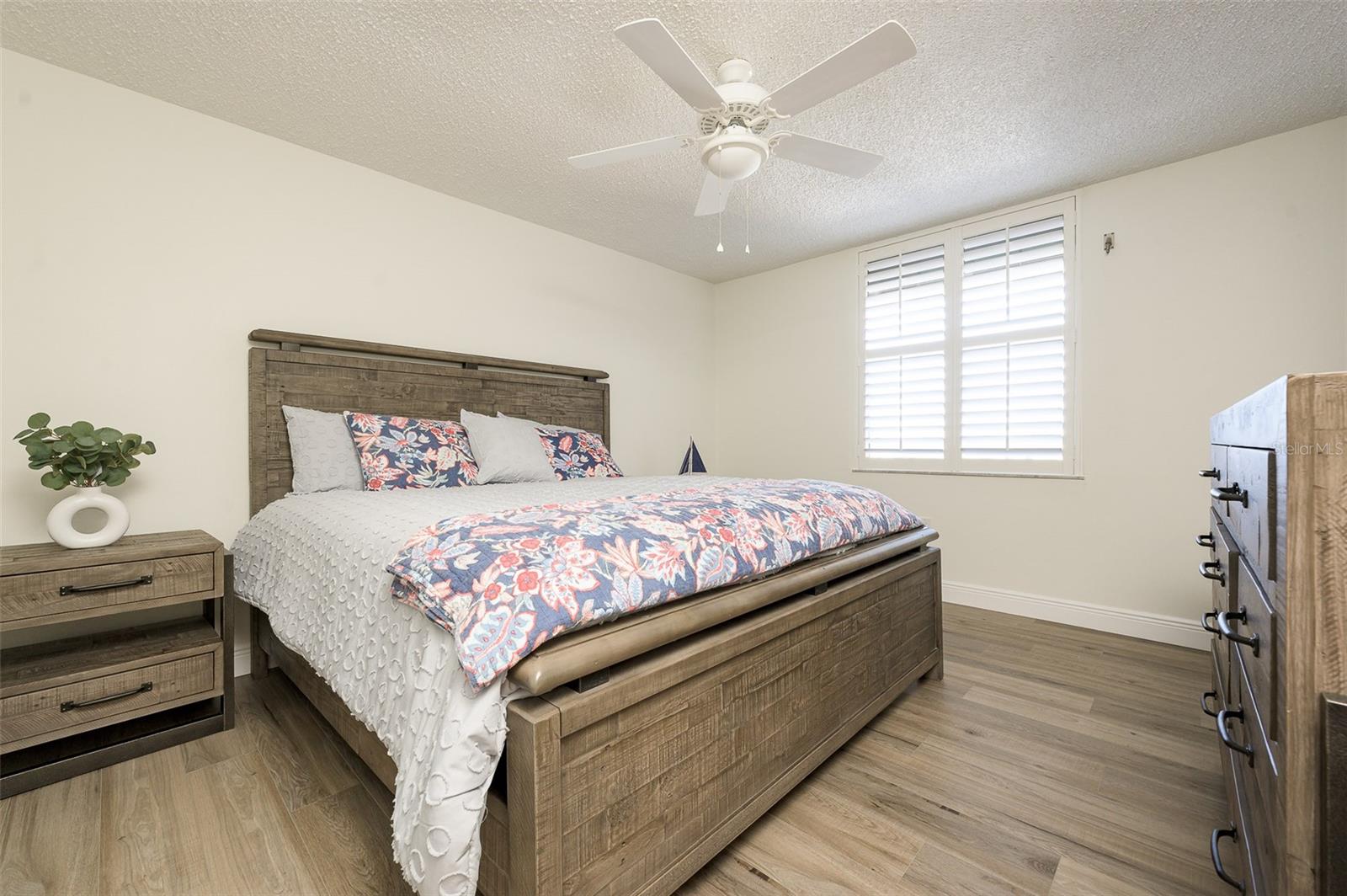 FAIRWIND SHORES CONDO - Residential