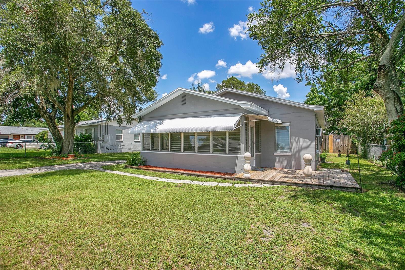 4427 FAIRVIEW AVENUE
