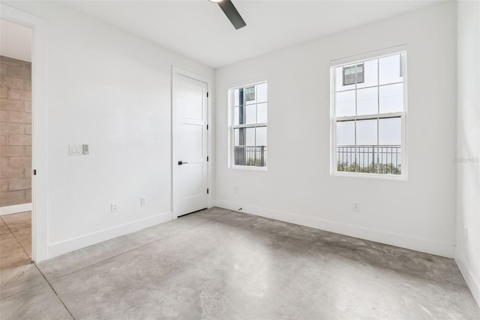 CANVAS WAD - Residential