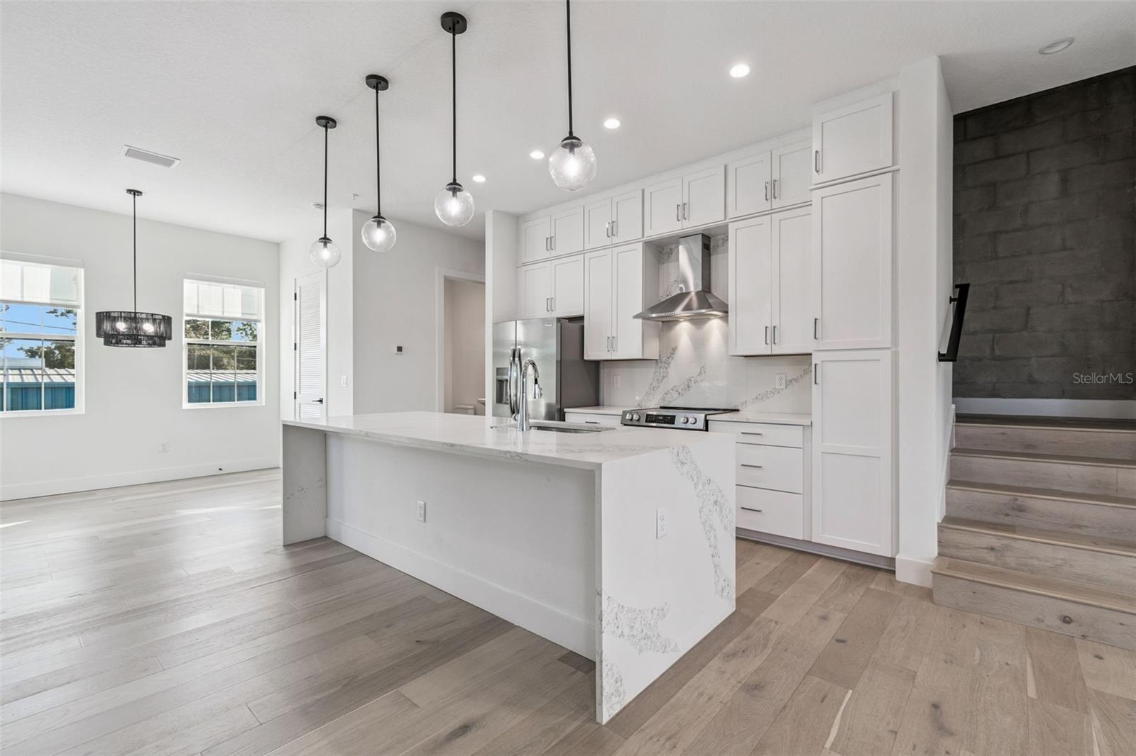 CANVAS WAD - Residential