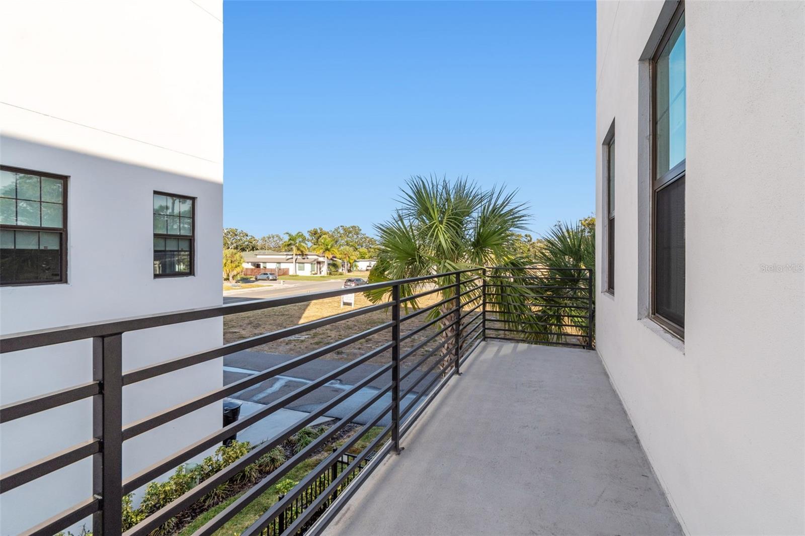 CANVAS WAD - Residential